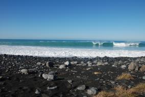 Graveyards Surf Spot Kaikoura