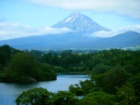 Mt Taranaki from Lake Mangamahoe